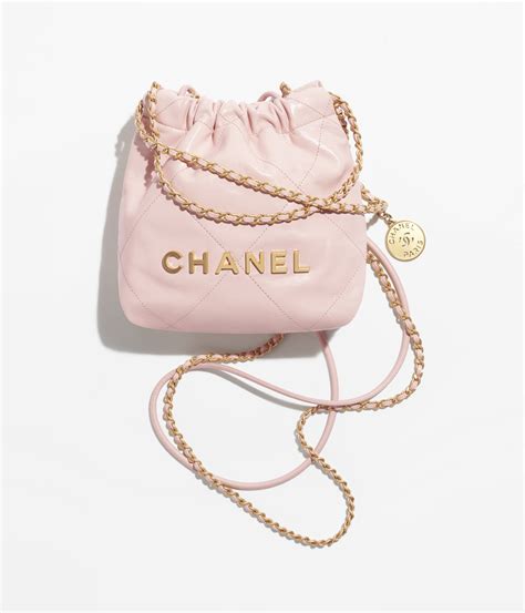 chanel 22s light pink|Chanel 22 mini handbag, Shiny calfskin & gold.